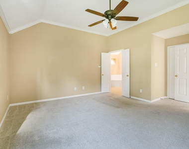 1602 Summer Rain Drive - Photo Thumbnail 17
