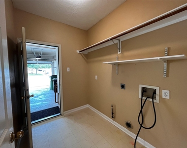 14707 Concord Grove - Photo Thumbnail 23