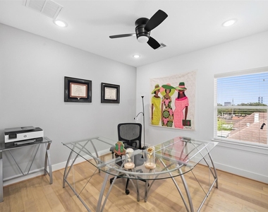 2502 Tuam Street - Photo Thumbnail 25