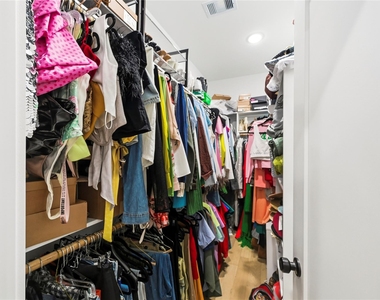 2502 Tuam Street - Photo Thumbnail 24