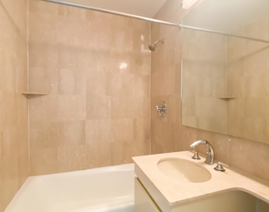 East 63 Street - Photo Thumbnail 5