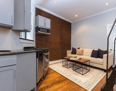 East 23 Street - Photo Thumbnail 1