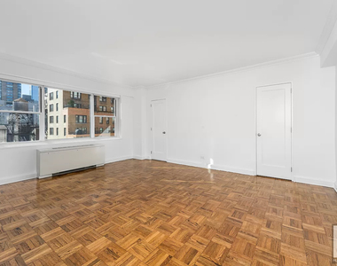 East 68th Street - Photo Thumbnail 1