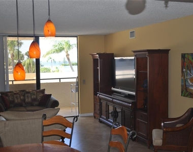 6035 Sea Ranch Drive - Photo Thumbnail 9