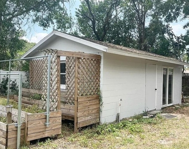 11631 Seminole Drive - Photo Thumbnail 12