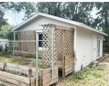 11631 Seminole Drive - Photo Thumbnail 13