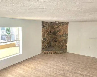 11631 Seminole Drive - Photo Thumbnail 11