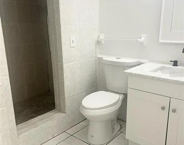 11631 Seminole Drive - Photo Thumbnail 6