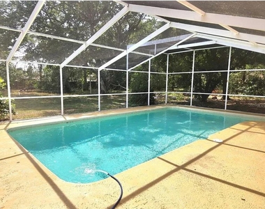 11631 Seminole Drive - Photo Thumbnail 1