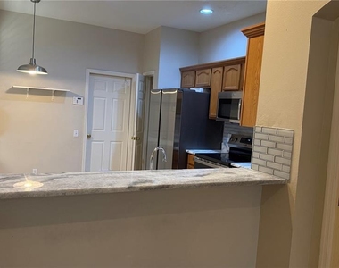 4135 Bismarck Palm Drive - Photo Thumbnail 11