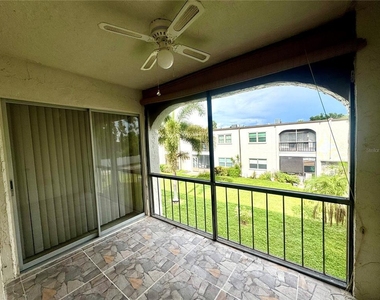 7701 Starkey Road - Photo Thumbnail 13