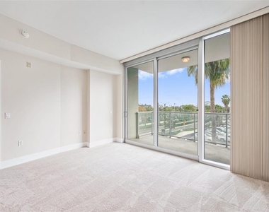 912 Channelside Drive - Photo Thumbnail 18