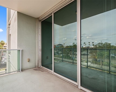 912 Channelside Drive - Photo Thumbnail 30
