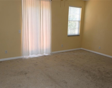3019 Pointeview Drive - Photo Thumbnail 23