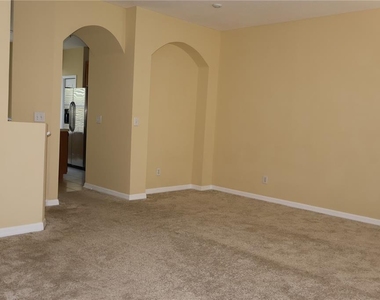 3019 Pointeview Drive - Photo Thumbnail 19