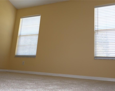 3019 Pointeview Drive - Photo Thumbnail 38