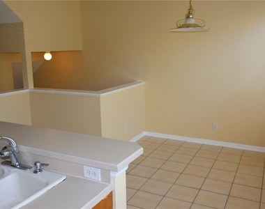 3019 Pointeview Drive - Photo Thumbnail 26