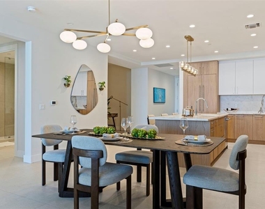 275 1st Avenue S - Photo Thumbnail 52