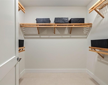275 1st Avenue S - Photo Thumbnail 77