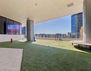 275 1st Avenue S - Photo Thumbnail 28