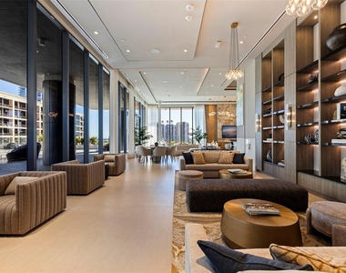 275 1st Avenue S - Photo Thumbnail 20