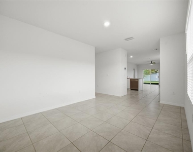 34118 Jasper Stone Drive - Photo Thumbnail 5