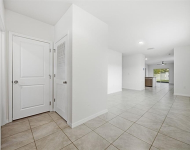 34118 Jasper Stone Drive - Photo Thumbnail 4