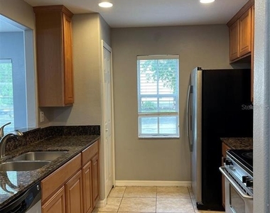 12910 Jessup Watch Place - Photo Thumbnail 5