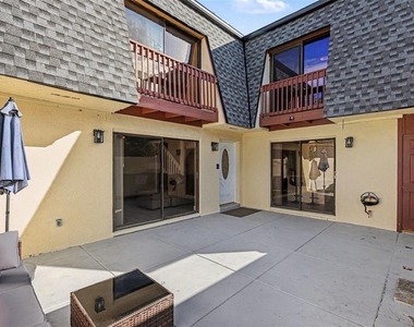 8114 Oak Trace Way - Photo Thumbnail 15