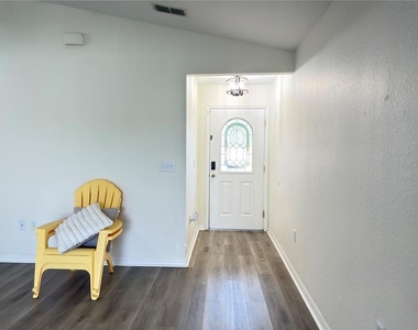 11340 Southwind Lake Drive - Photo Thumbnail 7