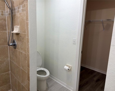 11340 Southwind Lake Drive - Photo Thumbnail 18