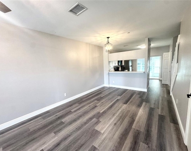 287 Countryside Key Boulevard - Photo Thumbnail 13