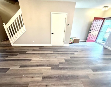 287 Countryside Key Boulevard - Photo Thumbnail 10