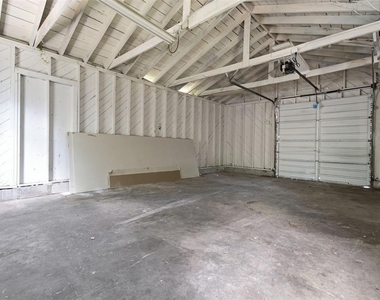 1201 S Lincoln Avenue - Photo Thumbnail 26
