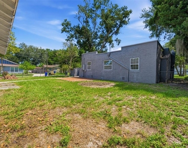 1201 S Lincoln Avenue - Photo Thumbnail 24