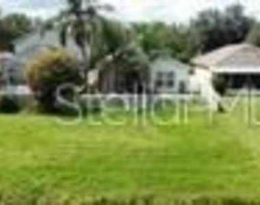 5722 Tanagerlake Road - Photo Thumbnail 8