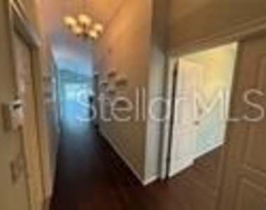 5722 Tanagerlake Road - Photo Thumbnail 11