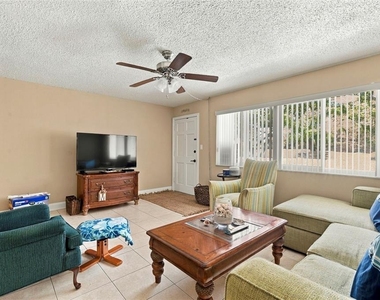 2525 W Bay Drive - Photo Thumbnail 6