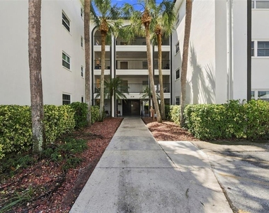 2525 W Bay Drive - Photo Thumbnail 2