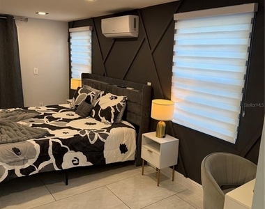 8904 Rosebank Court - Photo Thumbnail 4