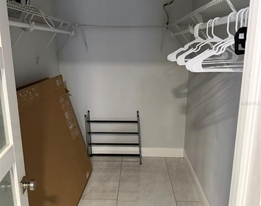 8904 Rosebank Court - Photo Thumbnail 10