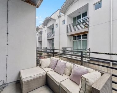 5008 S Macdill Avenue - Photo Thumbnail 5