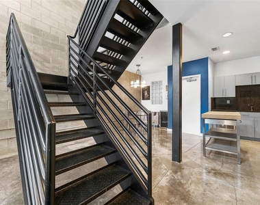 5008 S Macdill Avenue - Photo Thumbnail 7