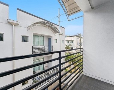 5008 S Macdill Avenue - Photo Thumbnail 23
