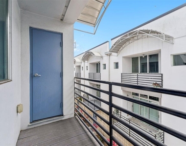 5008 S Macdill Avenue - Photo Thumbnail 24