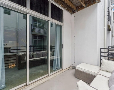 5008 S Macdill Avenue - Photo Thumbnail 6