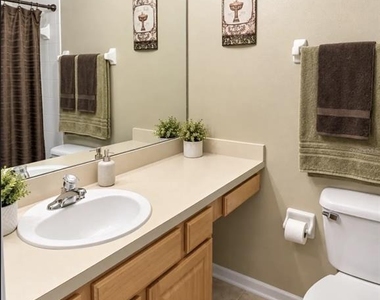 4515 Barnstead Drive - Photo Thumbnail 15