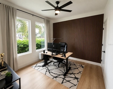 412 W Amelia Avenue - Photo Thumbnail 4