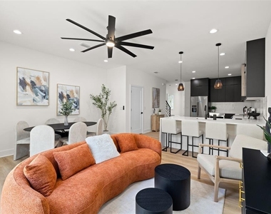 412 W Amelia Avenue - Photo Thumbnail 11