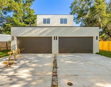 412 W Amelia Avenue - Photo Thumbnail 26